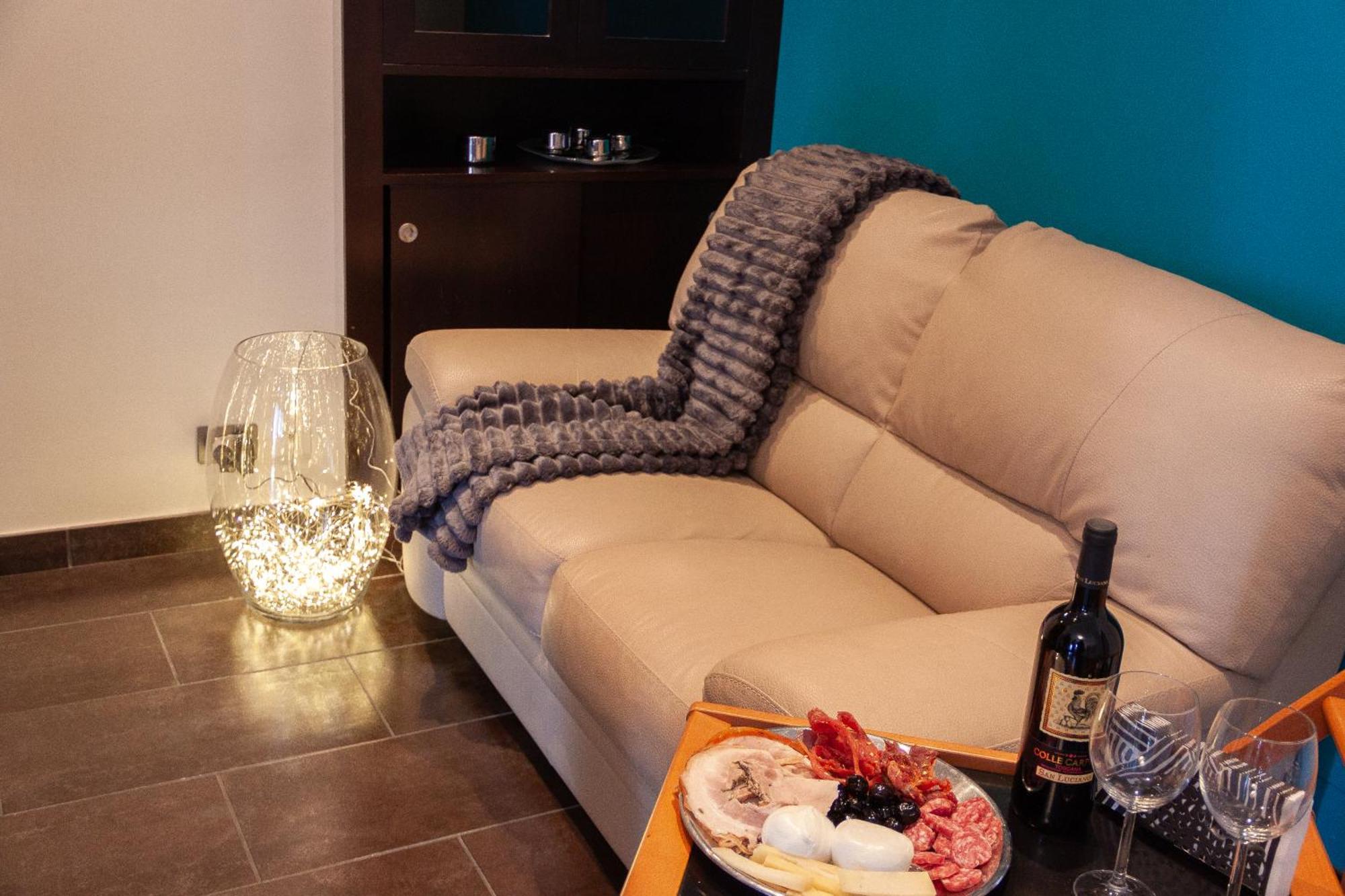A Casa Di Marco Guesthouse - Apt Di Ciampino E Stazione Per Roma Marino Dış mekan fotoğraf